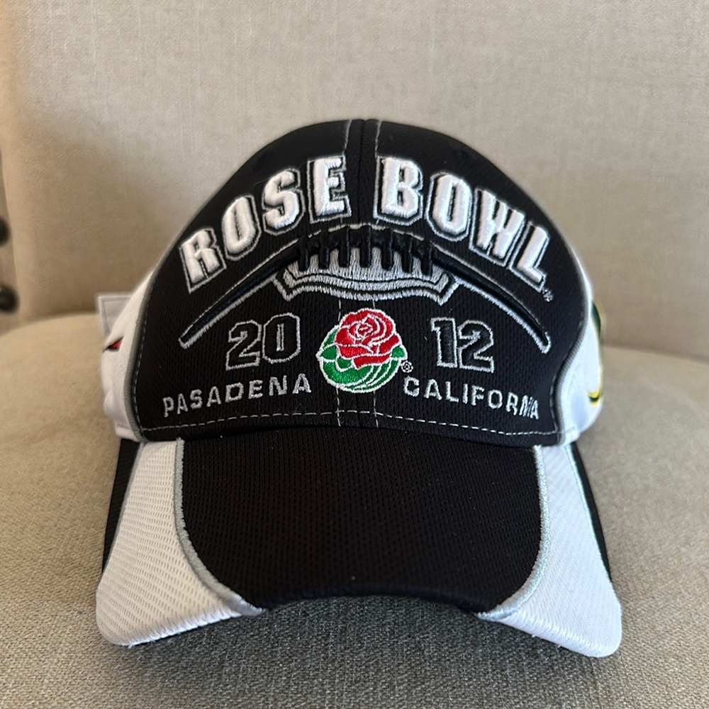 Rose Bowl 2012 Wisconsin Badgers Oregon Ducks Baseball Hat Cap Adjustable OS